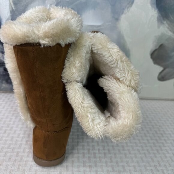 Cat & Jack Brown Suede Winter Boots womens Size 5 - Picture 6 of 9